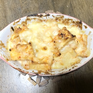 簡単レシピ　厚揚げのキムチマヨチーズ焼き